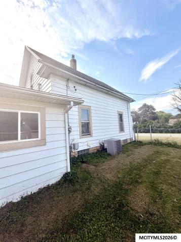 541 19th SE Mason City IA 50401