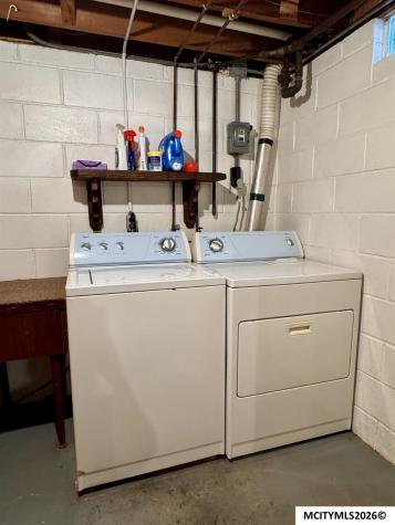 153 Sunny Circle Mason City IA 50401