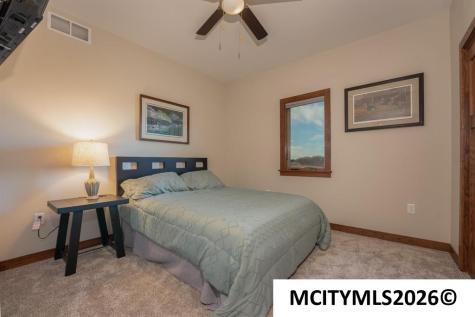 605 Bedford Street Clear Lake IA 50428