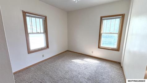 1441 N Jefferson Avenue Mason City IA 50401
