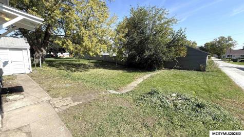 1441 N Jefferson Avenue Mason City IA 50401