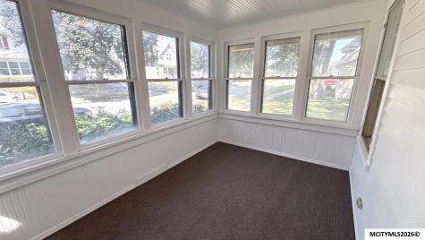 1441 N Jefferson Avenue Mason City IA 50401