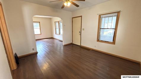 1441 N Jefferson Avenue Mason City IA 50401