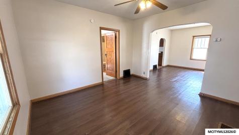 1441 N Jefferson Avenue Mason City IA 50401