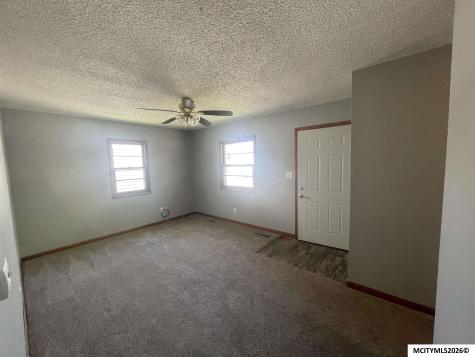835 12th SE Mason City IA 50401