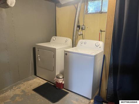 835 12th SE Mason City IA 50401