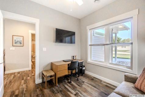 1400 Blake Drive Clear Lake IA 50428