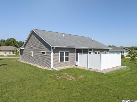1400 Blake Drive Clear Lake IA 50428