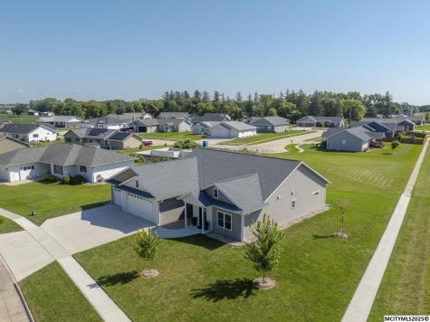 1400 Blake Drive Clear Lake IA 50428