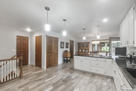 740 Briarstone Drive Mason City IA 50401