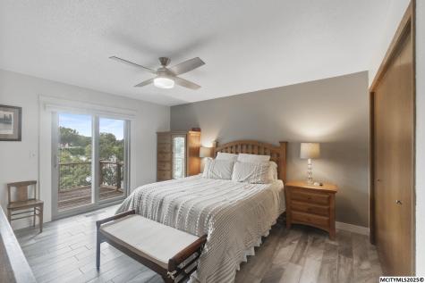 740 Briarstone Drive Mason City IA 50401