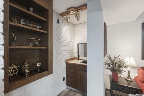 740 Briarstone Drive Mason City IA 50401