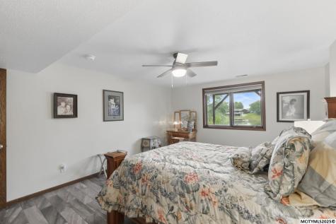 740 Briarstone Drive Mason City IA 50401