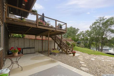 740 Briarstone Drive Mason City IA 50401