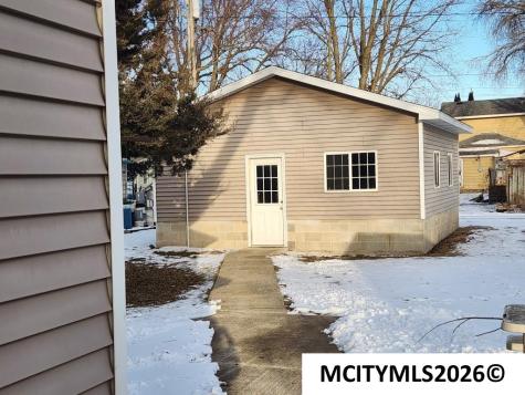 704 S 13th Street Clear Lake IA 50428