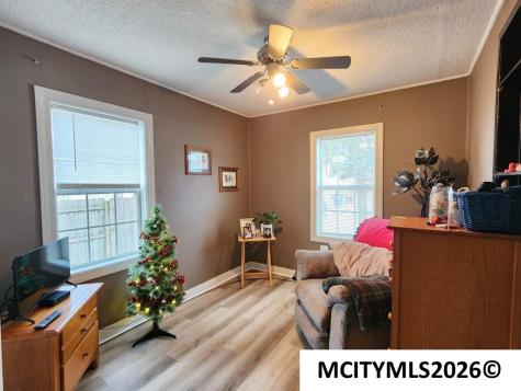 704 S 13th Street Clear Lake IA 50428