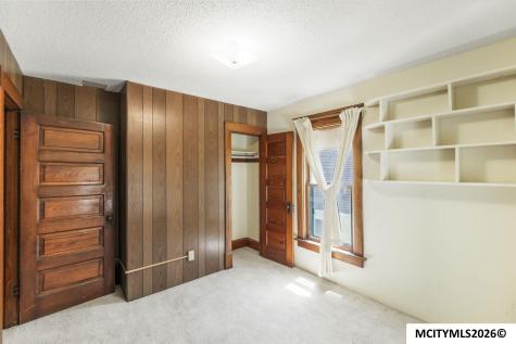 608 S Carolina Avenue Mason City IA 50401