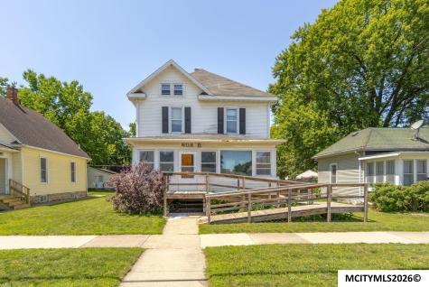 608 S Carolina Avenue Mason City IA 50401