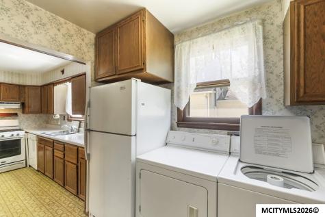 608 S Carolina Avenue Mason City IA 50401