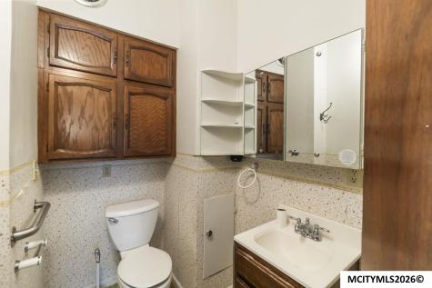 608 S Carolina Avenue Mason City IA 50401