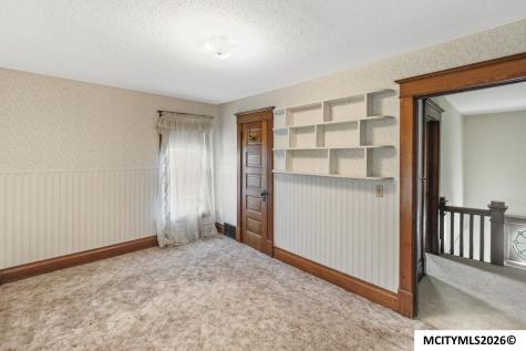 608 S Carolina Avenue Mason City IA 50401