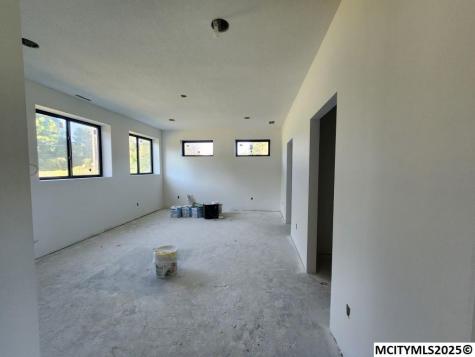 1368 12th NE Mason City IA 50401