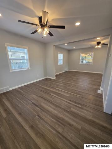 326 14th Street NW Mason City IA 50401