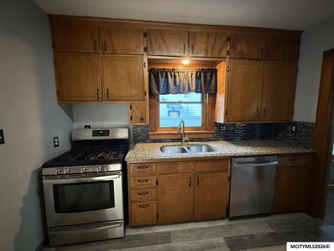 206 S Rhode Island Avenue Mason City IA 50401