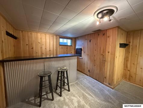 206 S Rhode Island Avenue Mason City IA 50401