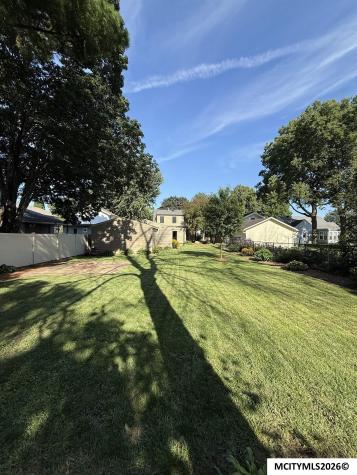 206 S Rhode Island Avenue Mason City IA 50401