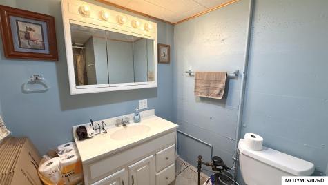 209 S Tennessee Mason City IA 50401