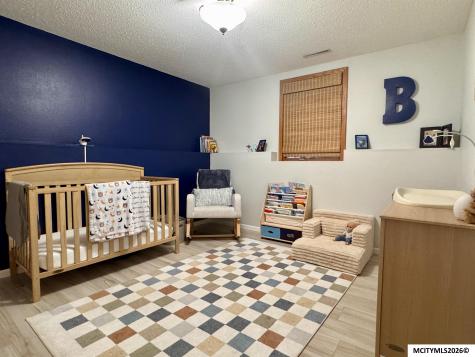 1232 N Rhode Island Mason City IA 50401