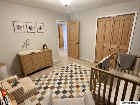 1232 N Rhode Island Mason City IA 50401