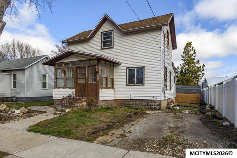 120 16th NE Mason City IA 50401