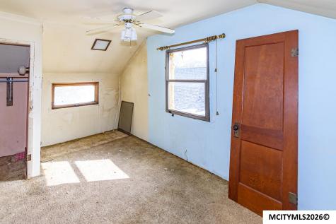 120 16th NE Mason City IA 50401
