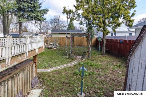 120 16th NE Mason City IA 50401