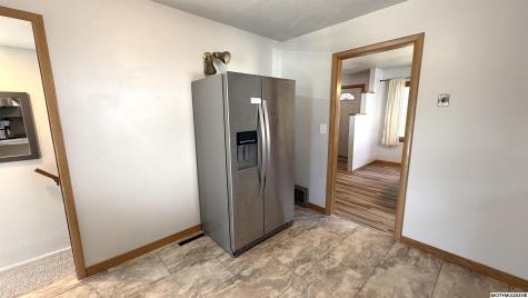 807 10th NE Mason City IA 50401