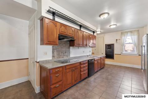 324 2nd Street SE Mason City IA 50401