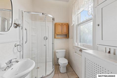 324 2nd Street SE Mason City IA 50401