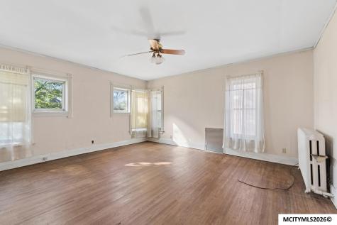 324 2nd Street SE Mason City IA 50401
