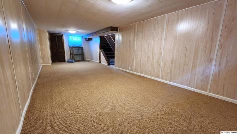 212 S Ohio Mason City IA 50401