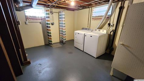 212 S Ohio Mason City IA 50401