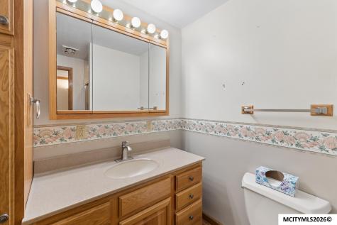 1304 S Virginia Avenue Mason City IA 50401