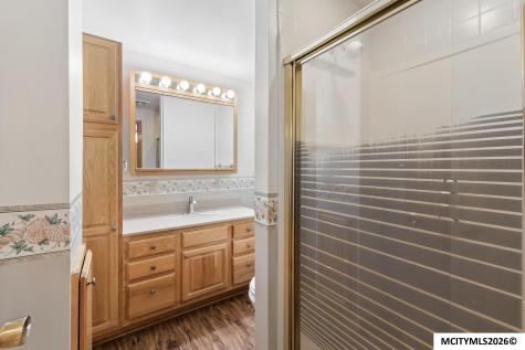 1304 S Virginia Avenue Mason City IA 50401
