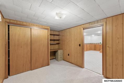 1304 S Virginia Avenue Mason City IA 50401