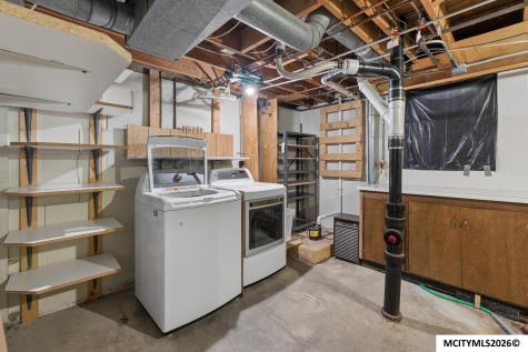 1304 S Virginia Avenue Mason City IA 50401