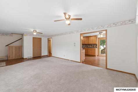 1304 S Virginia Avenue Mason City IA 50401