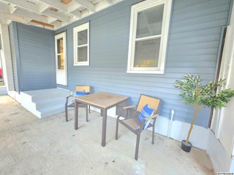 635 10th NE Mason City IA 50401