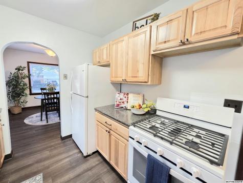 635 10th NE Mason City IA 50401