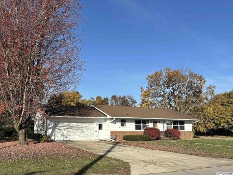 810 6th Avenue N Northwood IA 50459